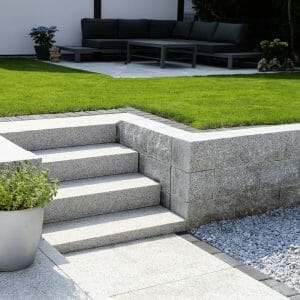 Choosing a Modern Landscape Design (How to Give it a Modern Look)
